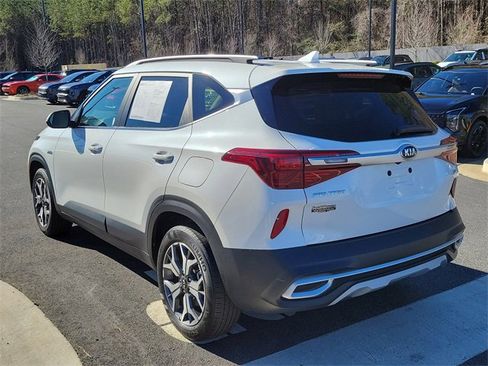 Used 2021 Kia Seltos EX image 7