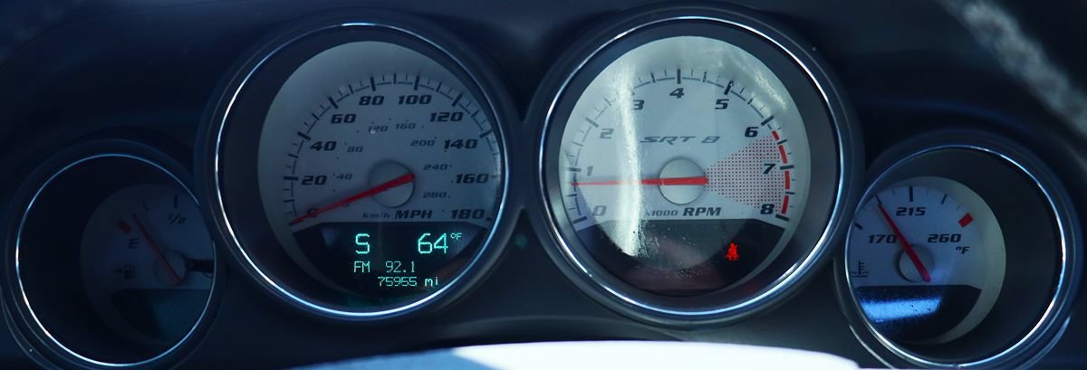 Used 2009 Dodge Challenger SRT8 RWD image 33