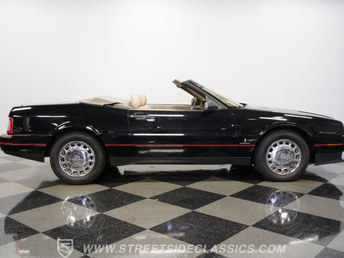 Used 1993 Cadillac Allante FWD image 15
