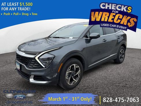 Used 2024 Kia Sportage LX image 1