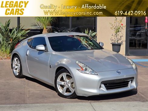 Used 2012 Nissan 370Z Touring RWD image 1