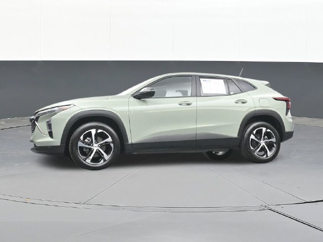 Used 2024 Chevrolet Trax RS FWD image 55