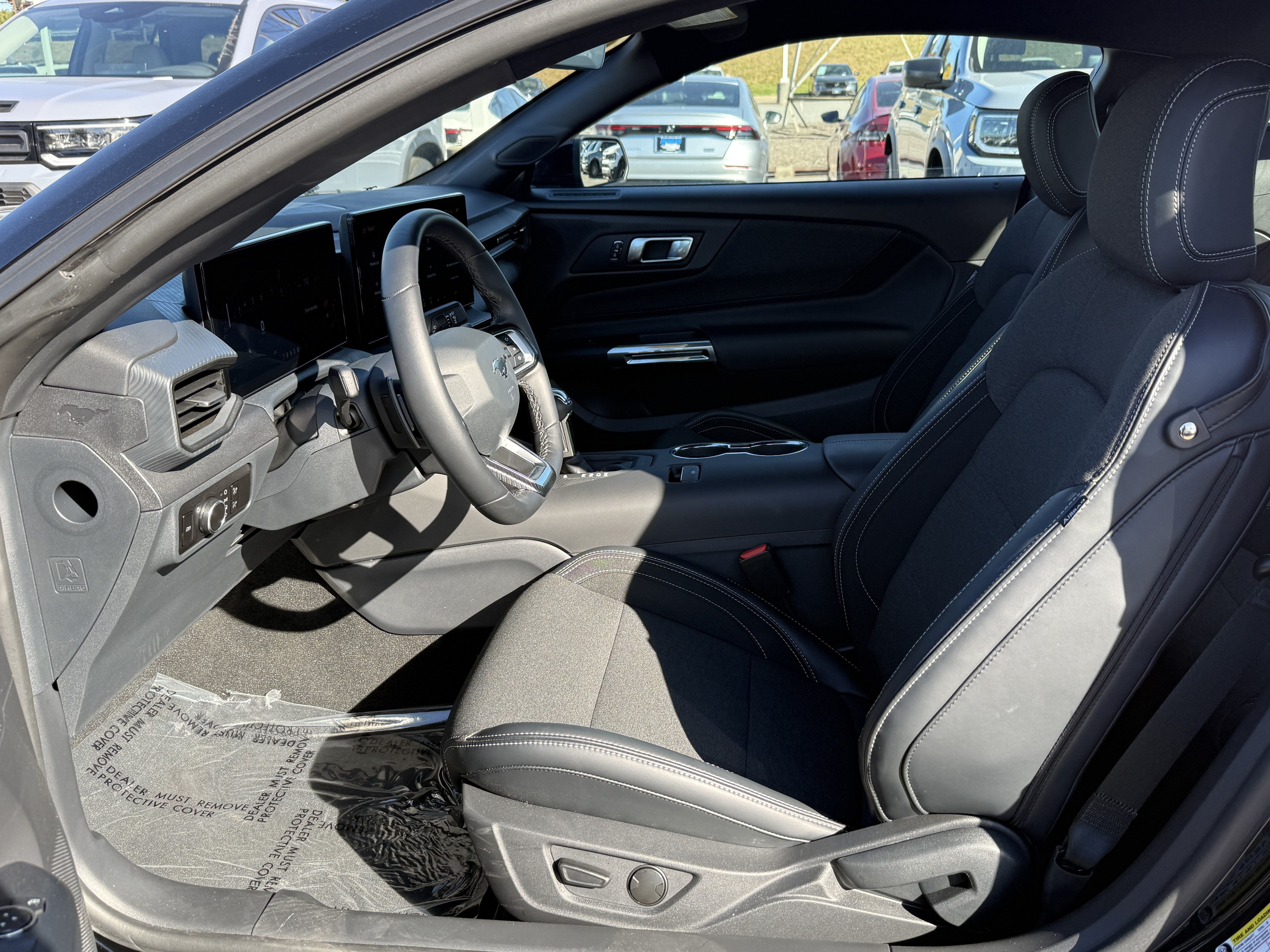 Used 2025 Ford Mustang GT RWD image 7
