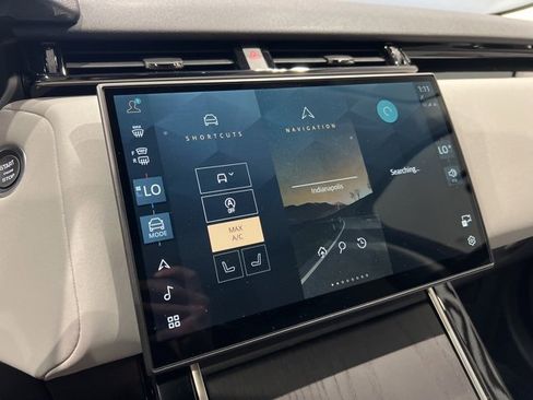 Used 2025 Land Rover Range Rover Velar S image 26