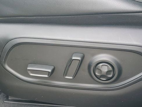 New 2026 Jeep Grand Cherokee Altitude AWD/4WD image 11