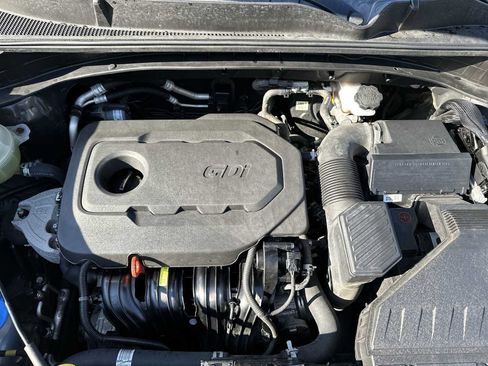 Used 2020 Kia Sportage LX image 13