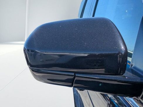 Used 2024 Ford Expedition XLT image 9