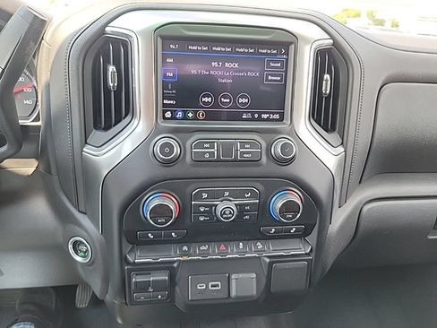 Used 2019 Chevrolet Silverado 1500 RST w/ All-Star Edition AWD/4WD image 13