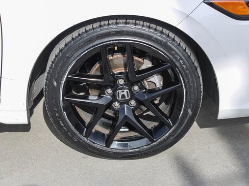 Used 2022 Honda Civic Sport image 11