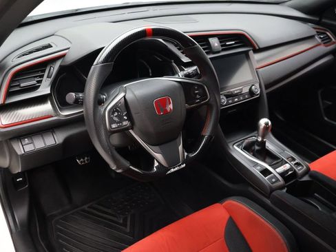 Used 2018 Honda Civic Type R image 15