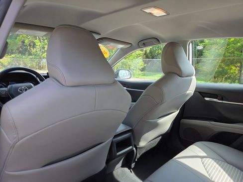 Certified 2023 Toyota Camry SE FWD image 22