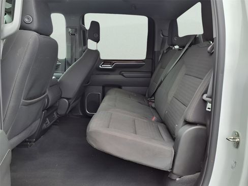 Used 2024 Chevrolet Silverado 2500 LT image 11