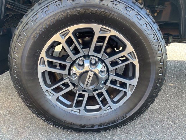 Used 2024 Ford F350 Limited w/ FX4 Off-Road Package AWD/4WD image 12