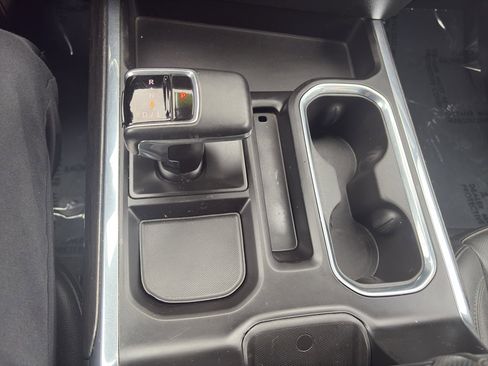 Used 2023 Chevrolet Silverado 1500 LTZ image 20