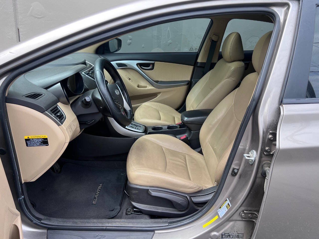 Used 2012 Hyundai Elantra Limited FWD image 8