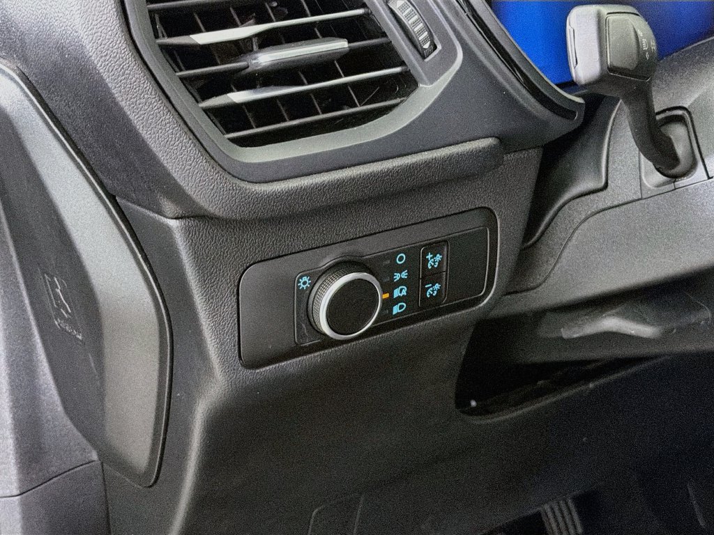 Used 2025 Ford Escape ST-Line FWD image 13