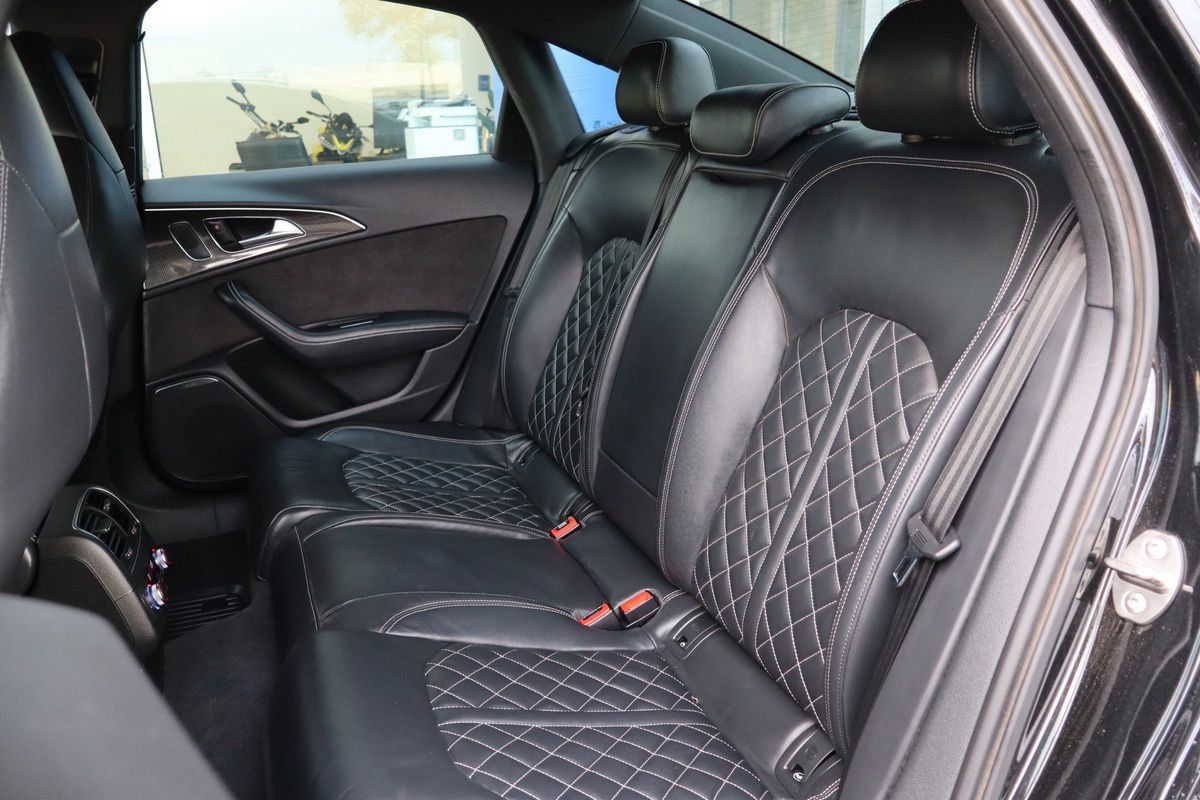 Used 2018 Audi S6 Premium Plus w/ S Sport Package AWD/4WD image 11