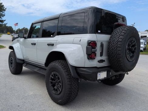 New 2026 Ford Bronco Raptor w/ Interior Carbon Fiber Pack AWD/4WD image 6