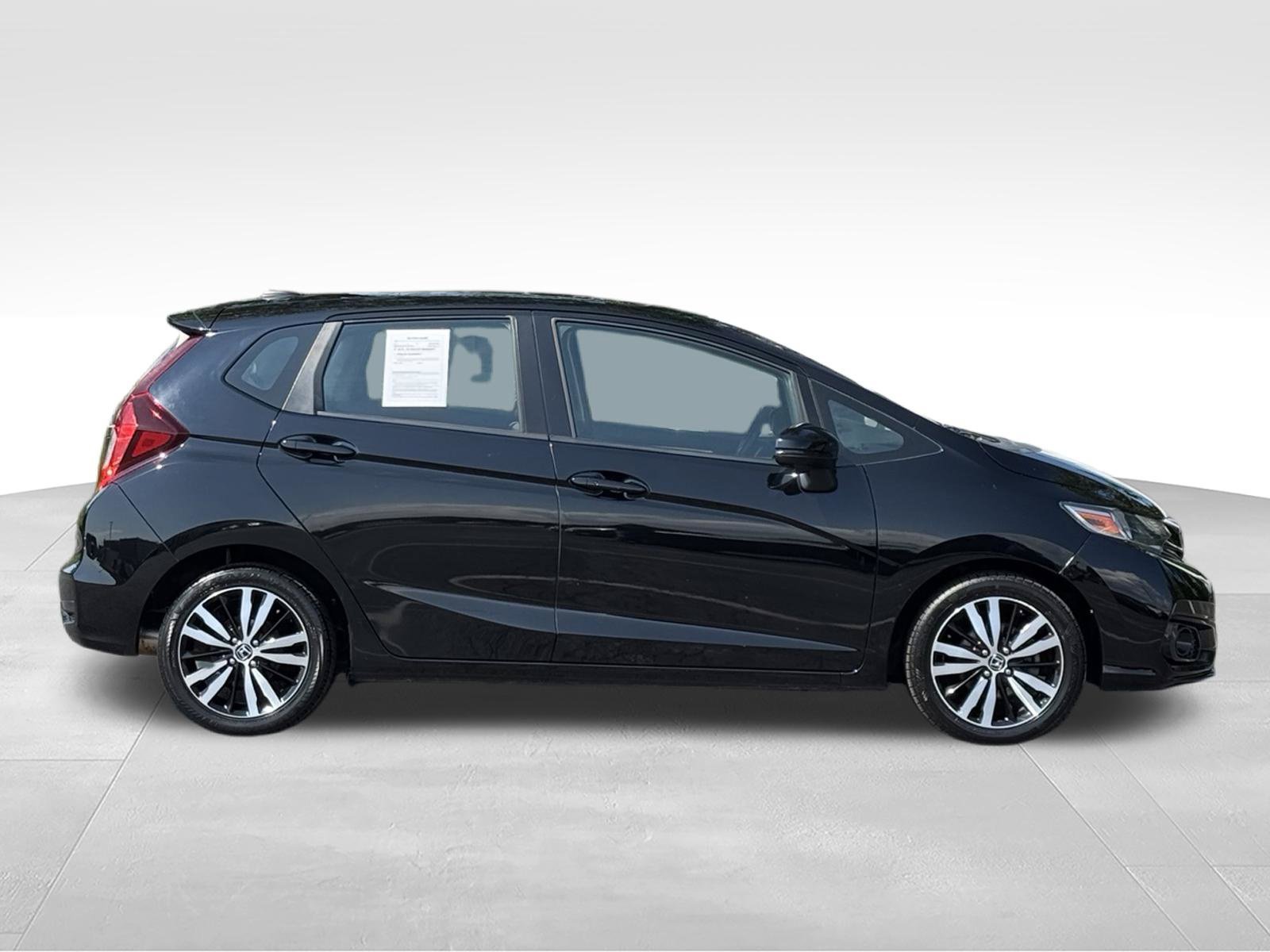 Used 2018 Honda Fit EX image 3