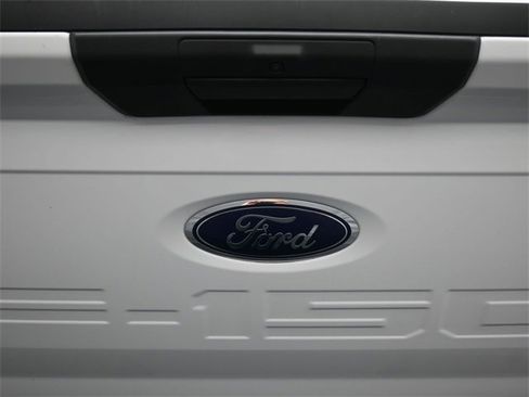 Used 2023 Ford F150 XLT image 16