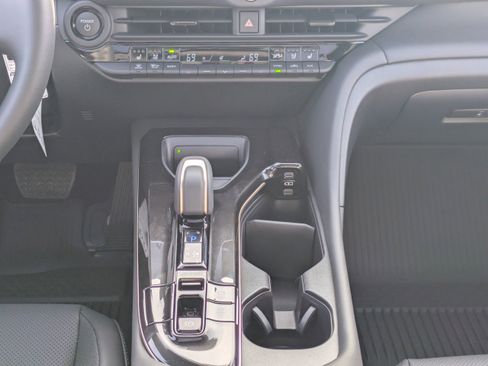 New 2026 Toyota Crown Signia AWD/4WD image 20
