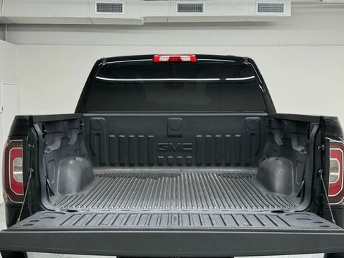 Used 2017 GMC Sierra 1500 SLT w/ Texas SLT Premium Package image 32