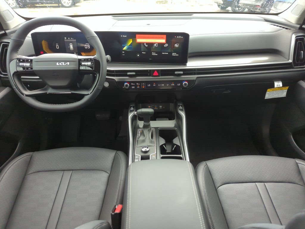 New 2026 Kia Sorento S FWD image 12