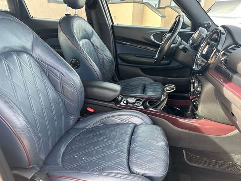 Used 2018 MINI Cooper Clubman w/ Cold Weather Package image 30