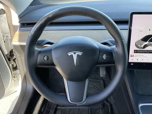 Used 2021 Tesla Model 3 Long Range image 12
