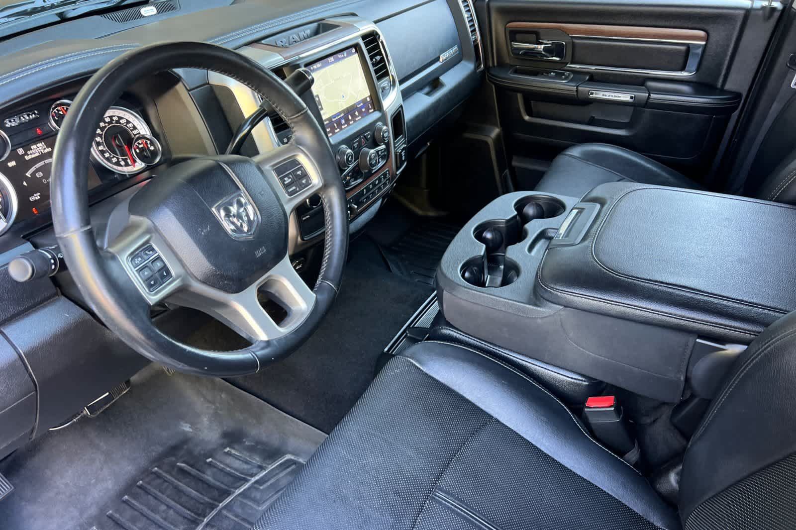 Used 2018 RAM 2500 Laramie AWD/4WD image 11
