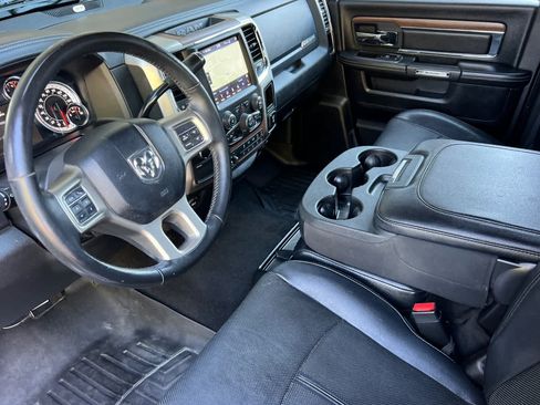 Used 2018 RAM 2500 Laramie AWD/4WD image 11