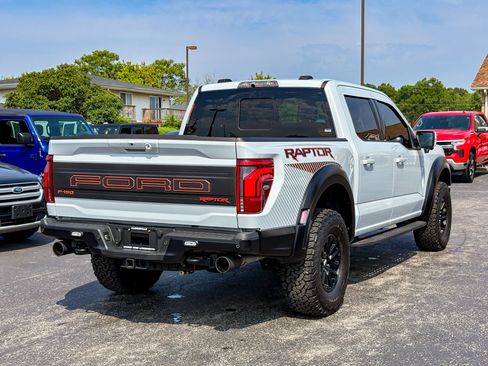 Used 2025 Ford F150 Raptor AWD/4WD image 13