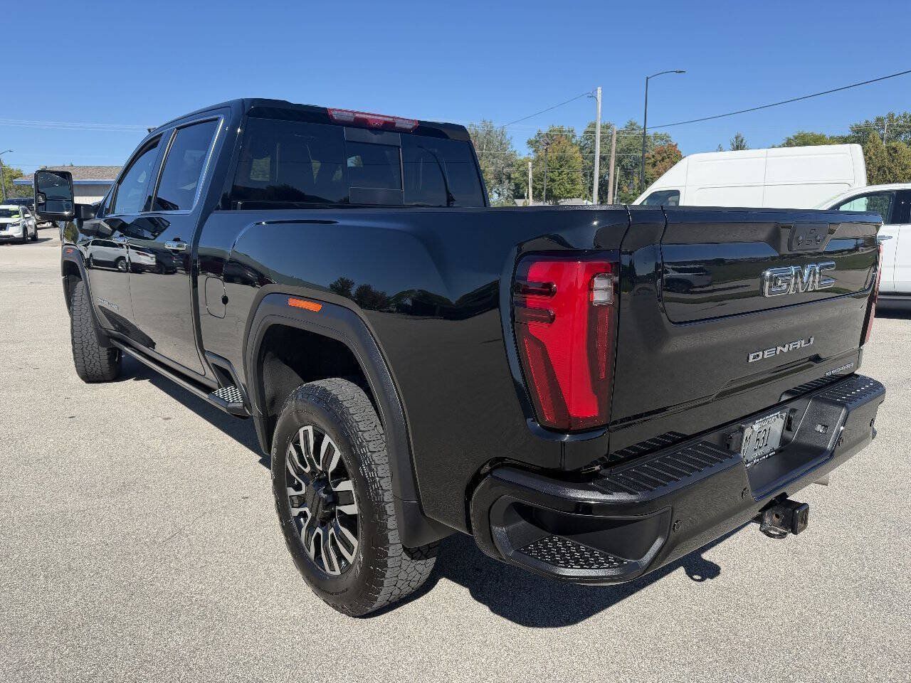 Used 2025 GMC Sierra 2500 Denali Ultimate AWD/4WD image 5