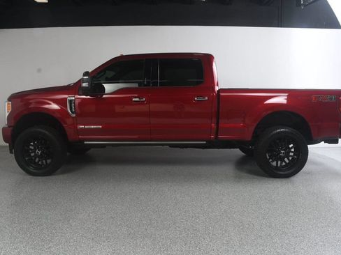 Used 2018 Ford F250 Platinum w/ Platinum Ultimate Package AWD/4WD image 3