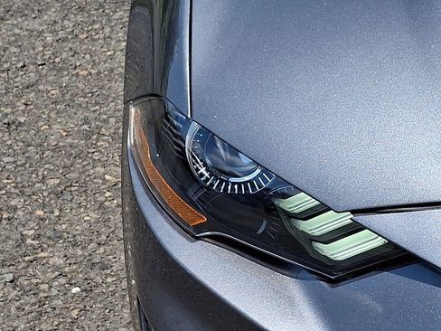 Used 2023 Ford Mustang GT Premium image 10