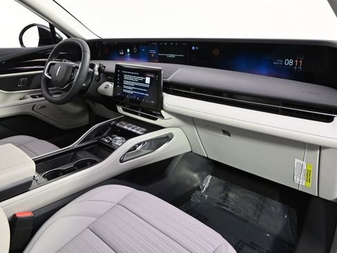 New 2026 Lincoln Nautilus Reserve w/ Jet Appearance Package image 15
