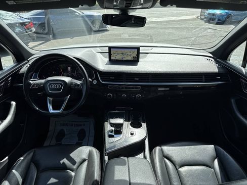 Used 2017 Audi Q7 3.0T Premium AWD/4WD image 23