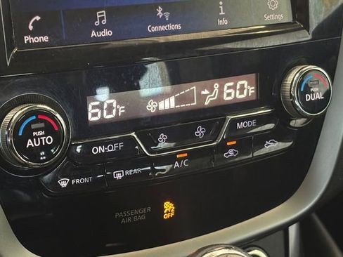 Used 2023 Nissan Murano SV w/ SV Midnight Edition Package FWD image 5