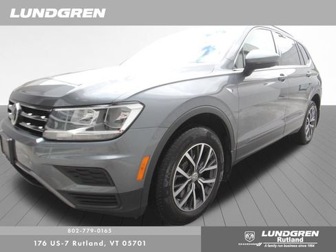 Used 2019 Volkswagen Tiguan SE AWD/4WD image 23