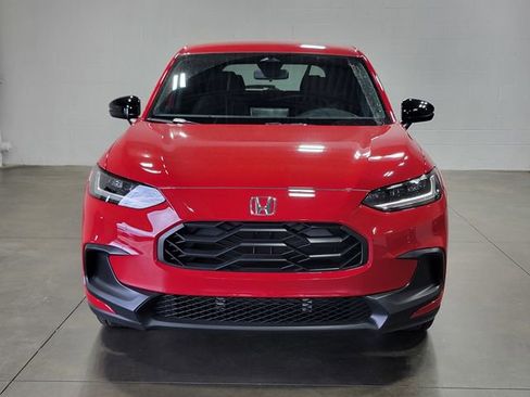 Certified 2025 Honda HR-V Sport image 3