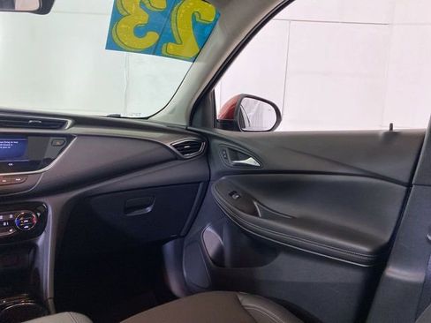 Used 2023 Buick Encore GX Select w/ Sport Touring Package image 11