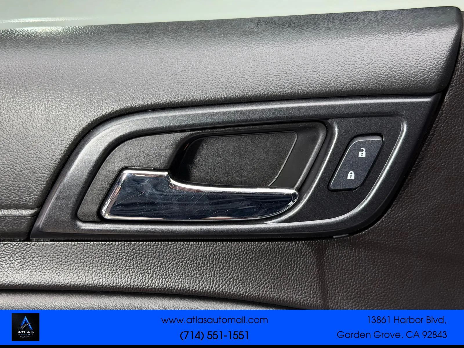 Used 2016 Chevrolet Suburban LS RWD image 29