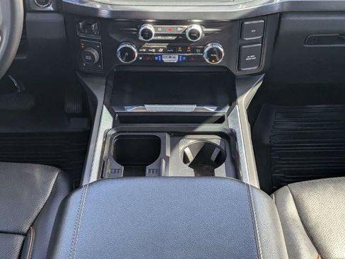 Certified 2025 Ford F350 Lariat w/ Lariat Ultimate Package AWD/4WD image 17