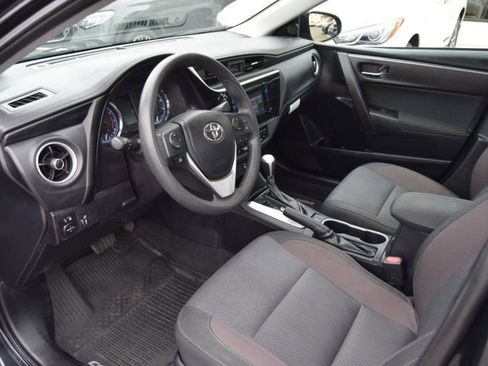 Used 2019 Toyota Corolla LE FWD image 17