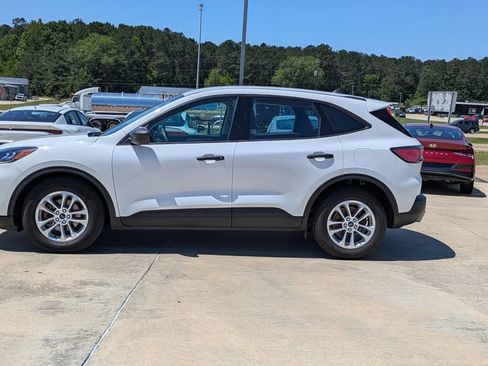 Used 2022 Ford Escape S FWD image 5
