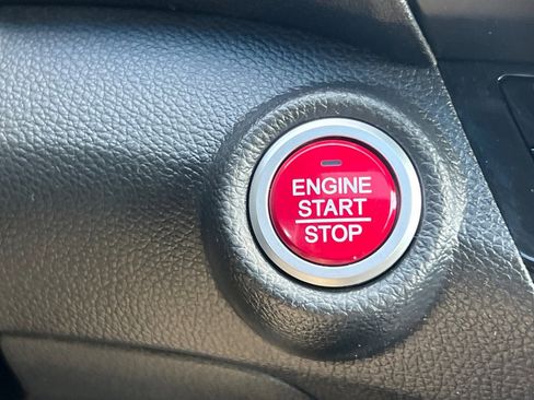 Used 2017 Honda Accord EX-L image 32