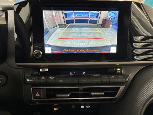 New 2026 Toyota Camry SE AWD/4WD image 11