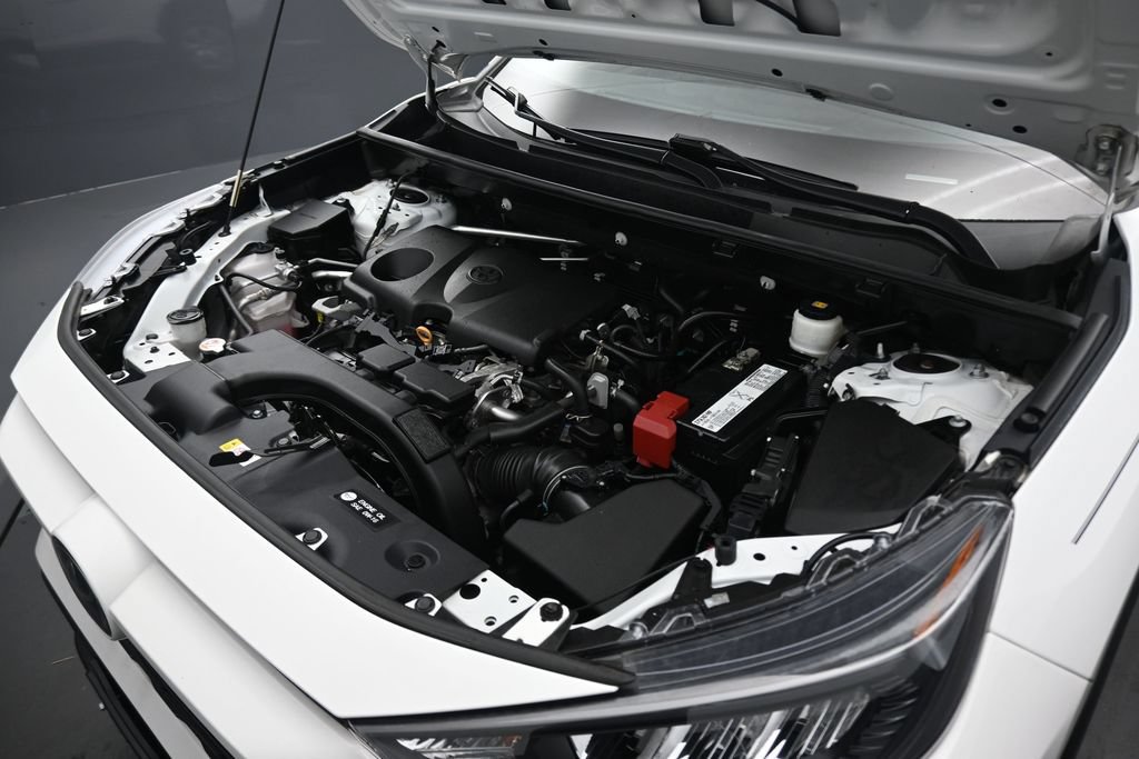 Used 2019 Toyota RAV4 LE FWD image 45