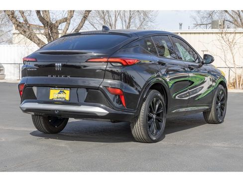 Used 2024 Buick Envista Sport Touring w/ Convenience I Package image 3