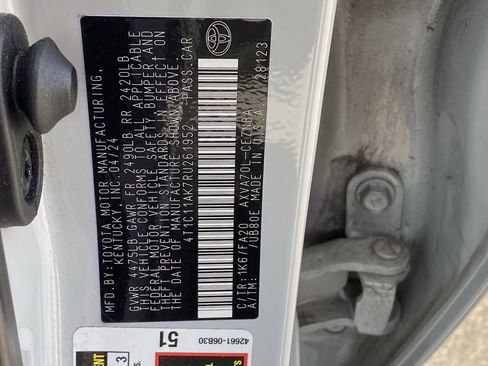 Used 2024 Toyota Camry LE image 13